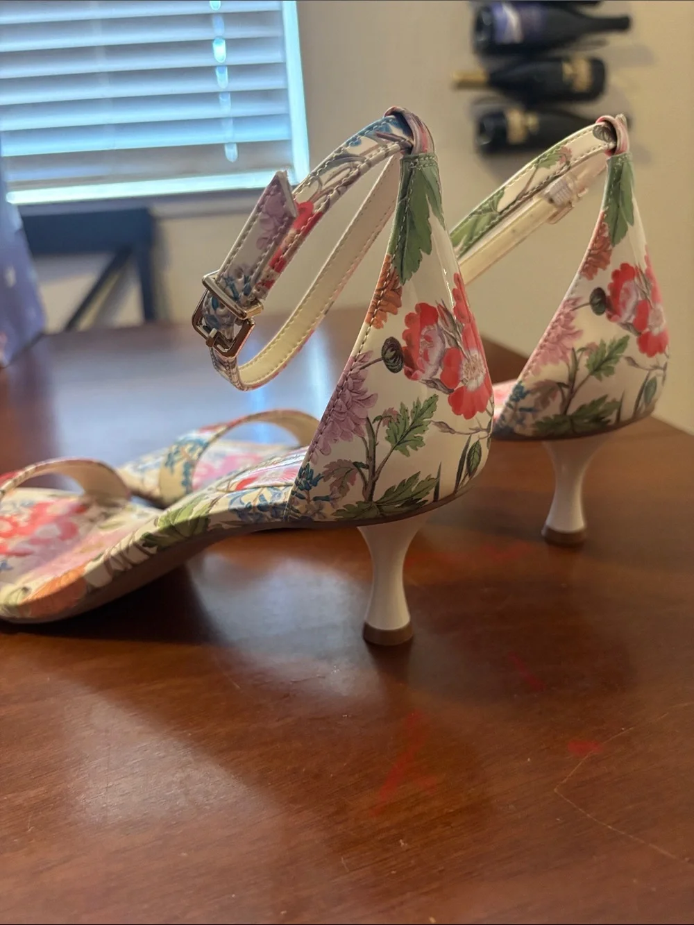Vince Camuto brand new